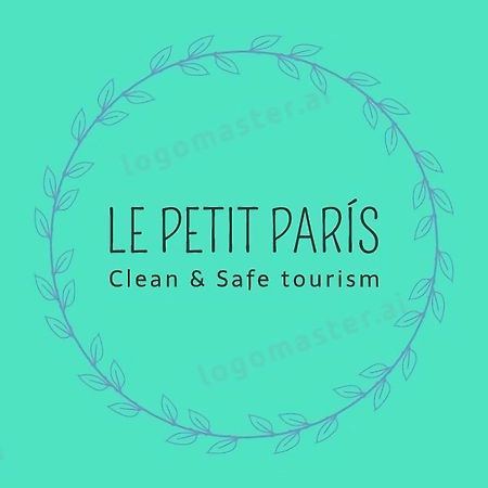 Le Petit Paris Hotel Sevilla Kültér fotó