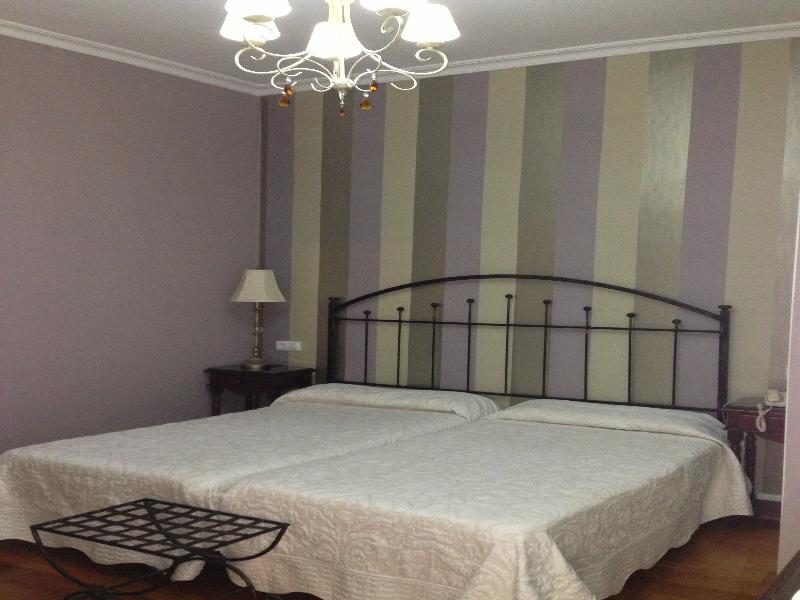 Le Petit Paris Hotel Sevilla Kültér fotó