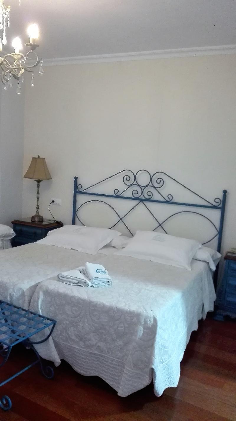 Le Petit Paris Hotel Sevilla Kültér fotó